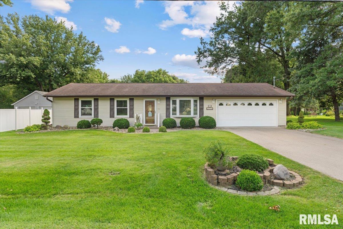 115 W 19th Ave., Coal Valley, IL 61240