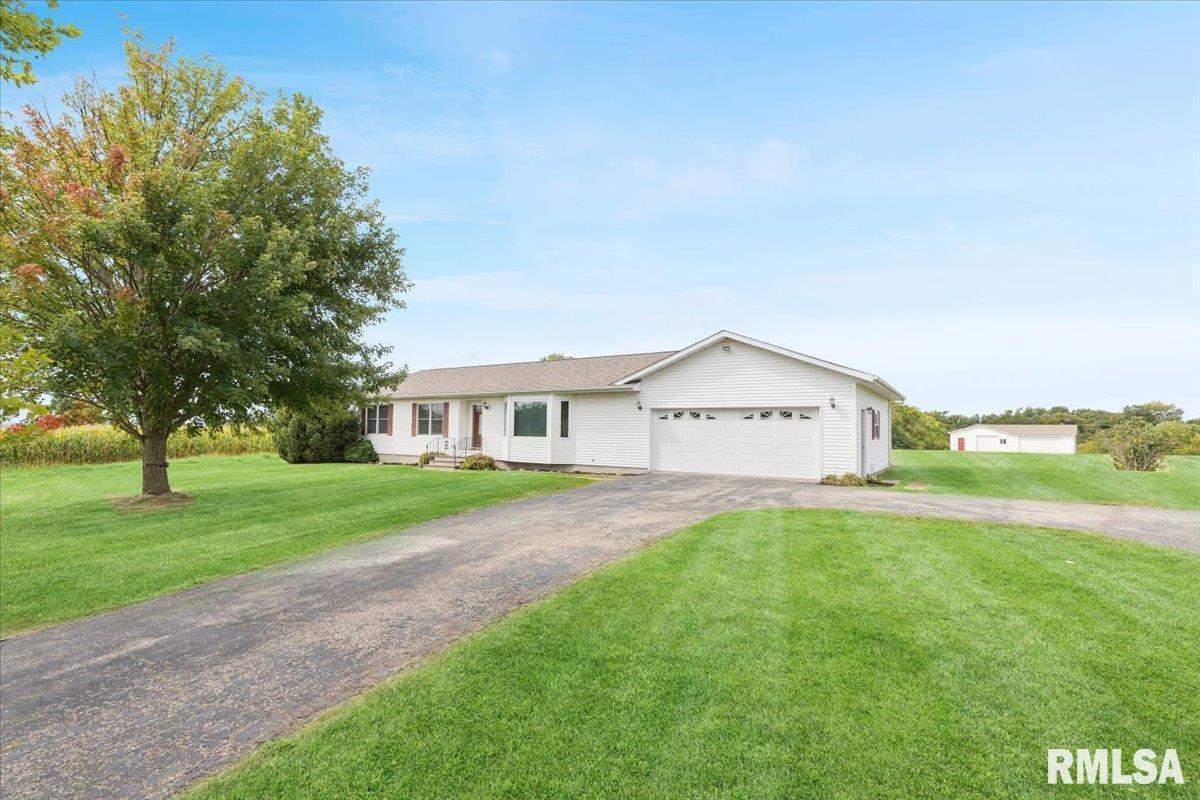 1710 340th St., Lynn Center, IL 61262