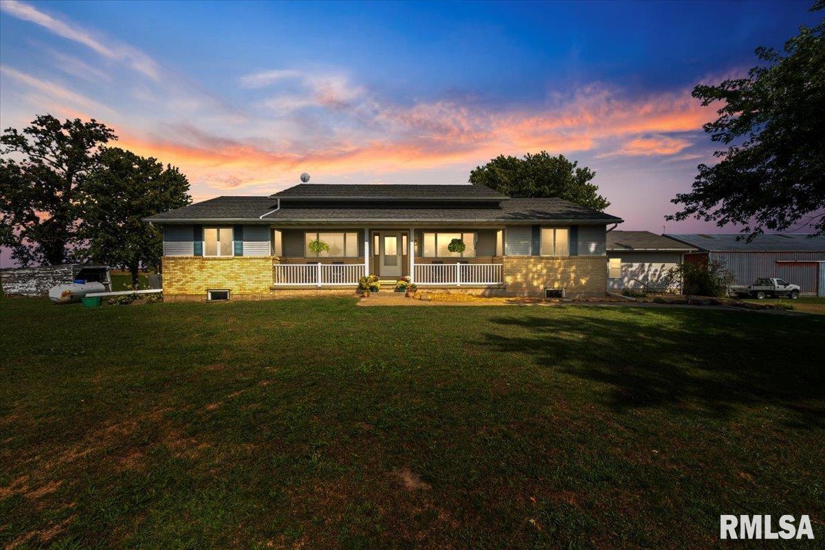 80 Smit Rd., Prophetstown, IL 61277