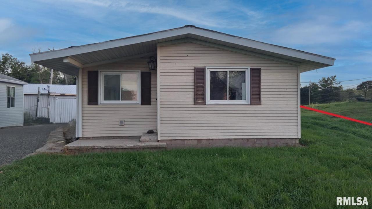 1189 Washington St., Lowpoint, IL 61545