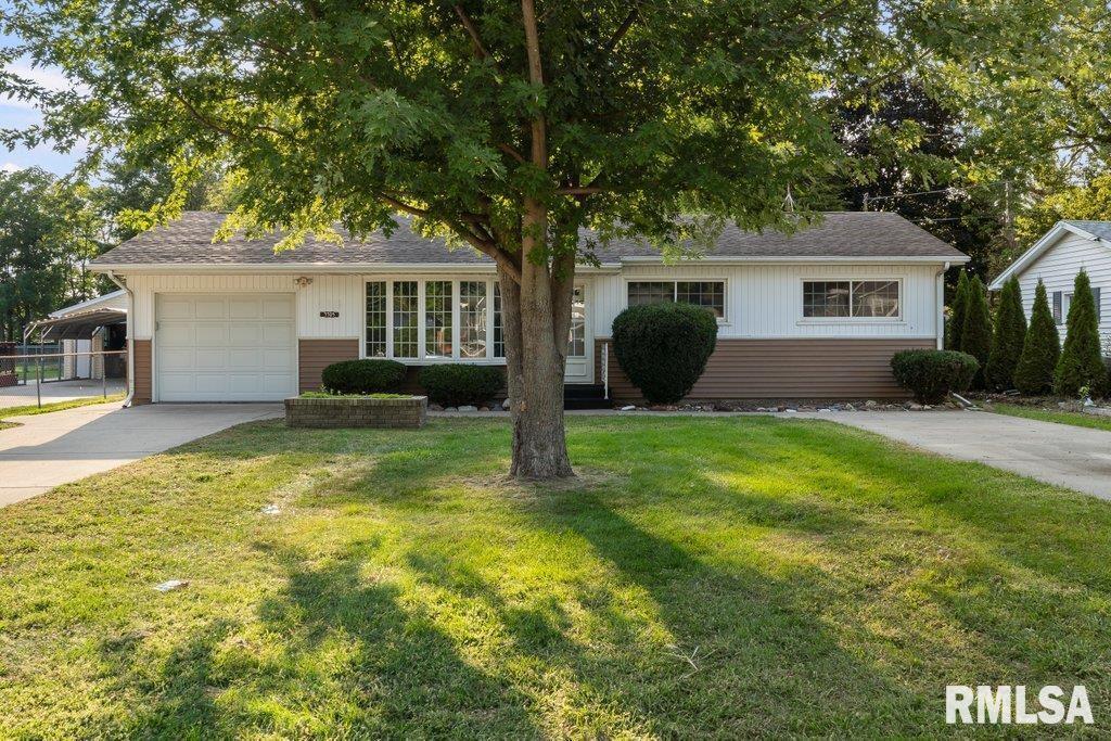 3305 39th St., Moline, IL 61265