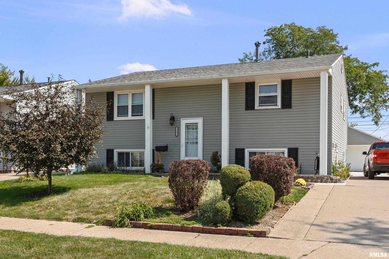 3432 3rd St. #A, East Moline, IL 61244