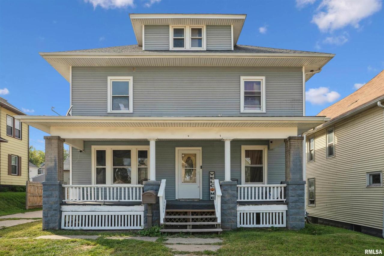 130 9th St., Silvis, IL 61282