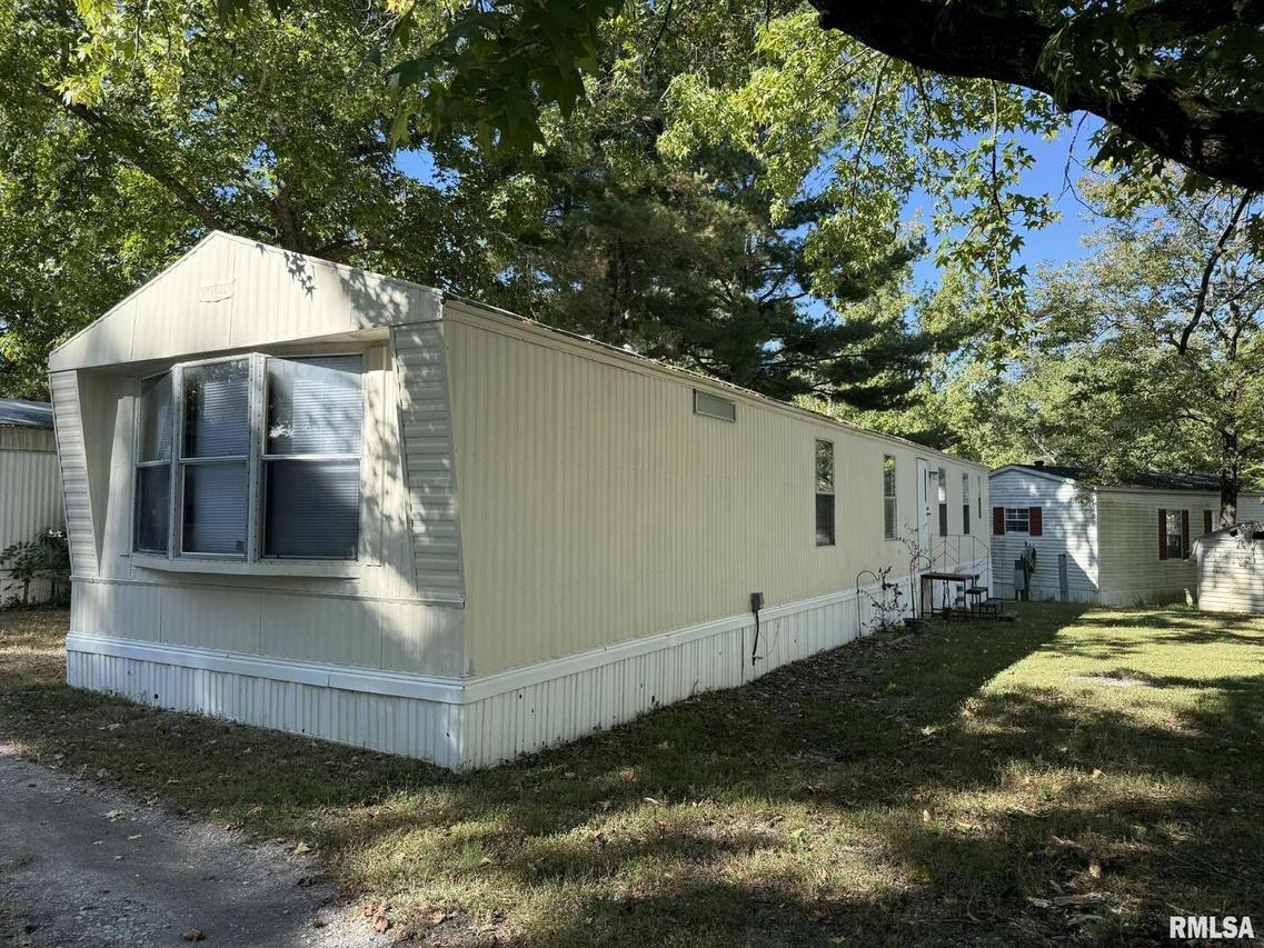 73 Grassy Meadow, Carbondale, IL 62901