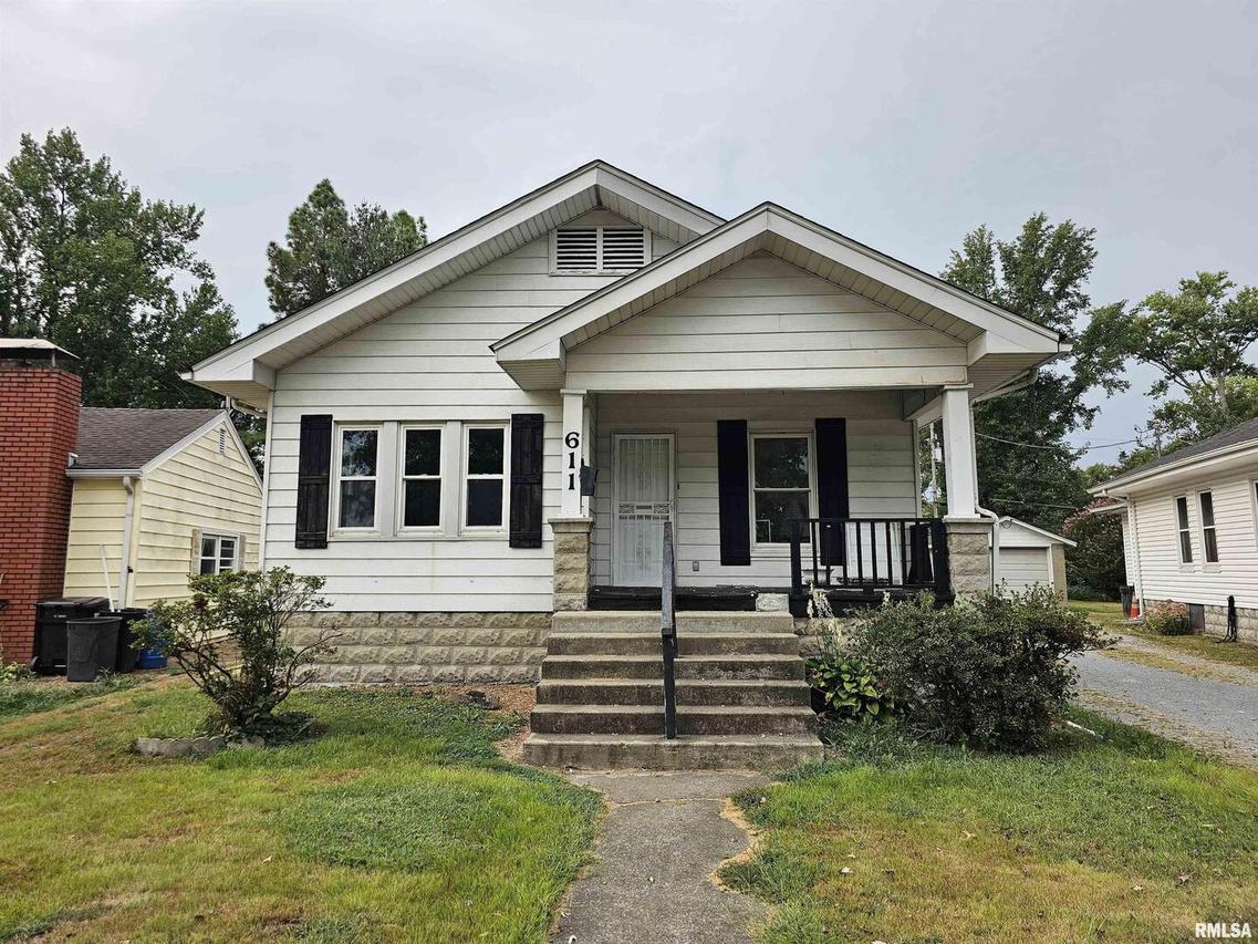 611 E Meridian St., Marion, IL 62959