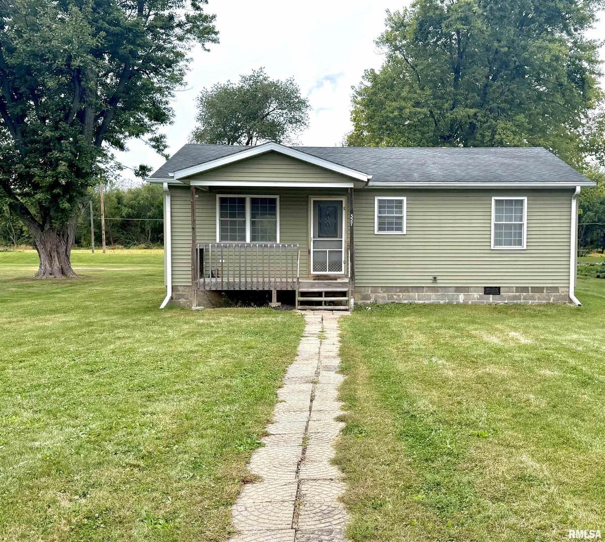 327 7th St., Colona, IL 61241