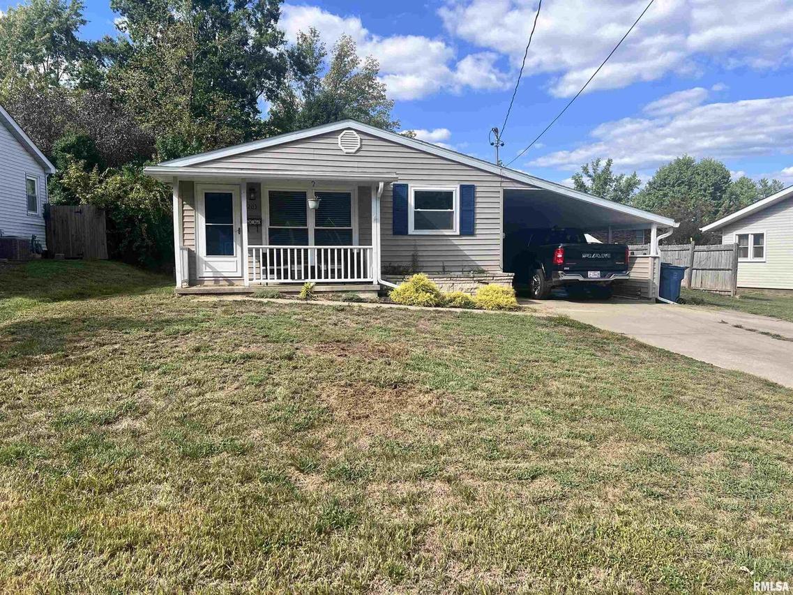 203 Plum St., Anna, IL 62906