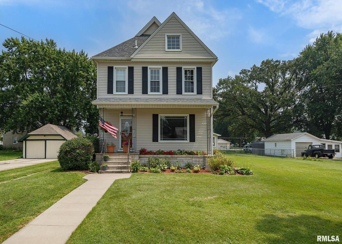 608 S Oakwood Ave., Geneseo, IL 61238