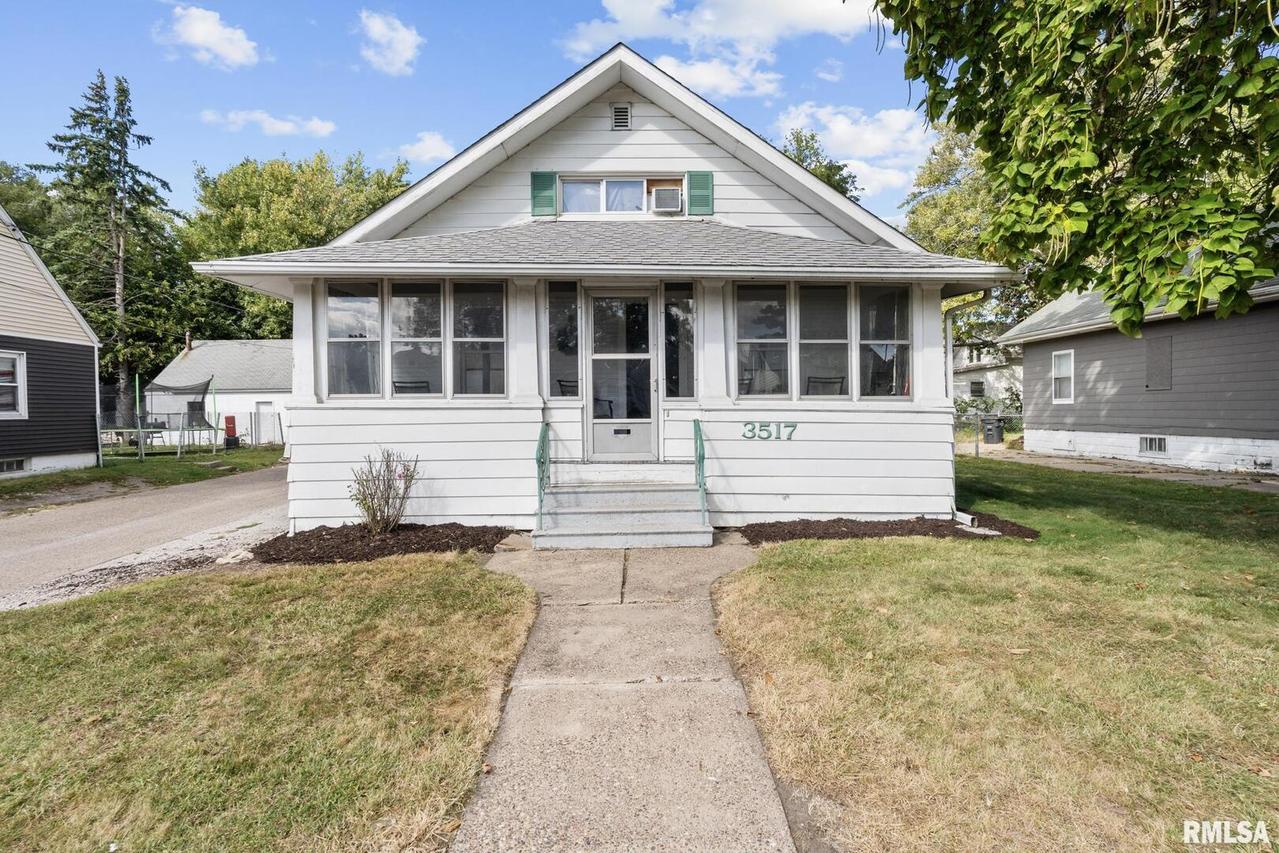 3517 18th Ave., Rock Island, IL 61201