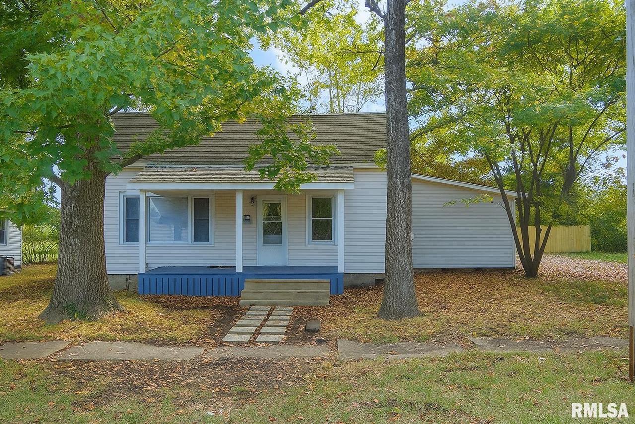 812 W Madison St., Herrin, IL 62948