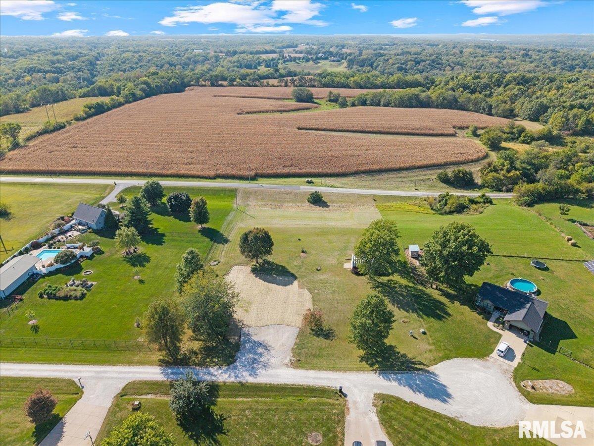 9720 86th Street Ct., Taylor Ridge, IL 61284