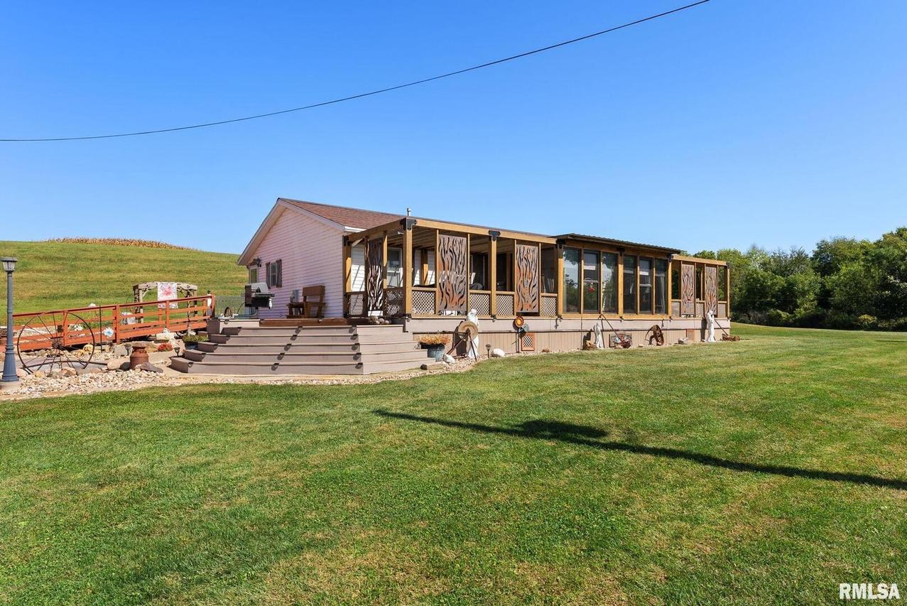 1422 Mccloud Rd Rd., Aledo, IL 61231