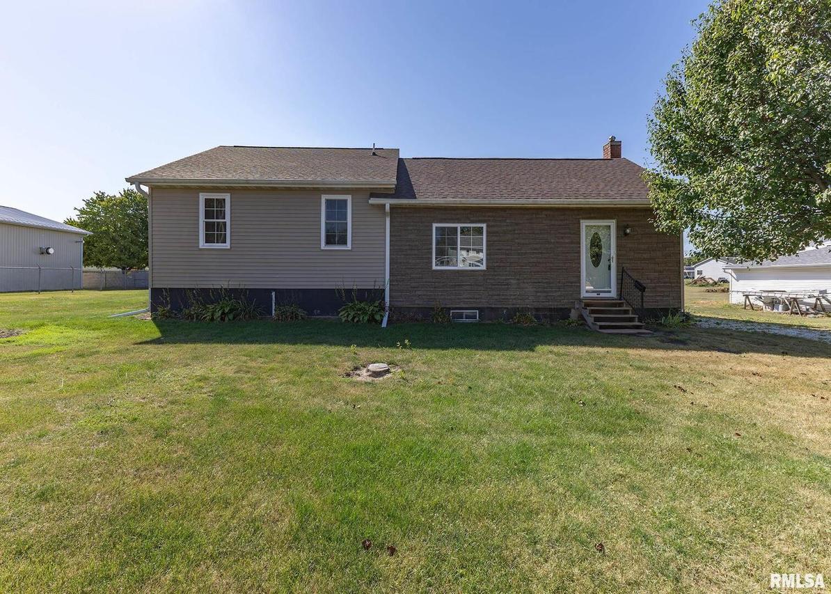 815 SE 1st St., Galva, IL 61434