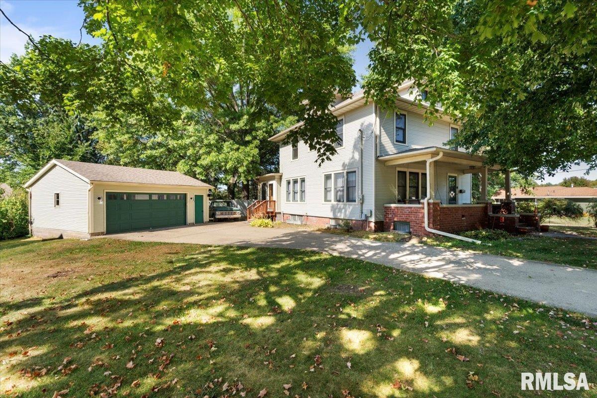 101 S Stewart St St., Geneseo, IL 61254