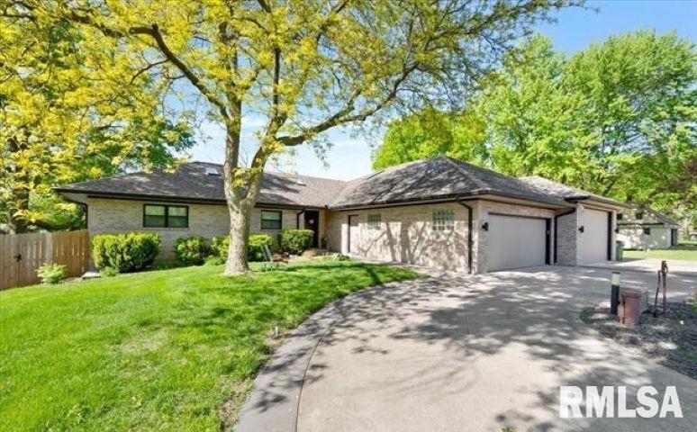 17711 N Route 84 N Route, East Moline, IL 61244