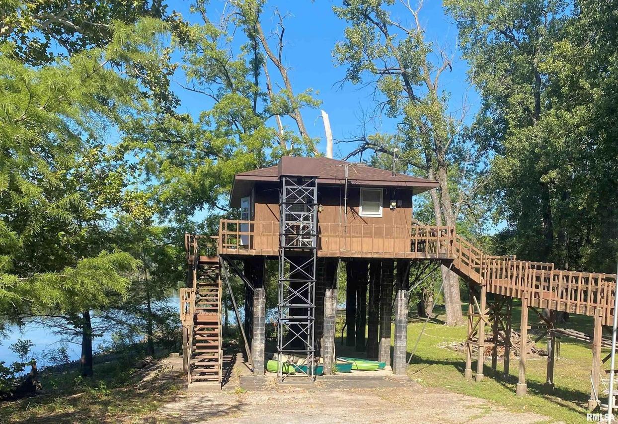 3625 Bonansinga Dr., Quincy, IL 62305