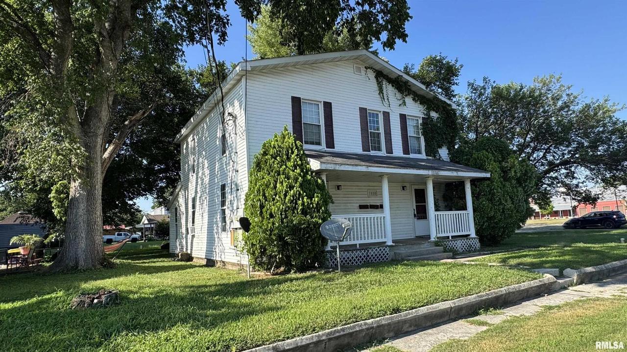1808 Pine St., Murphysboro, IL 62966