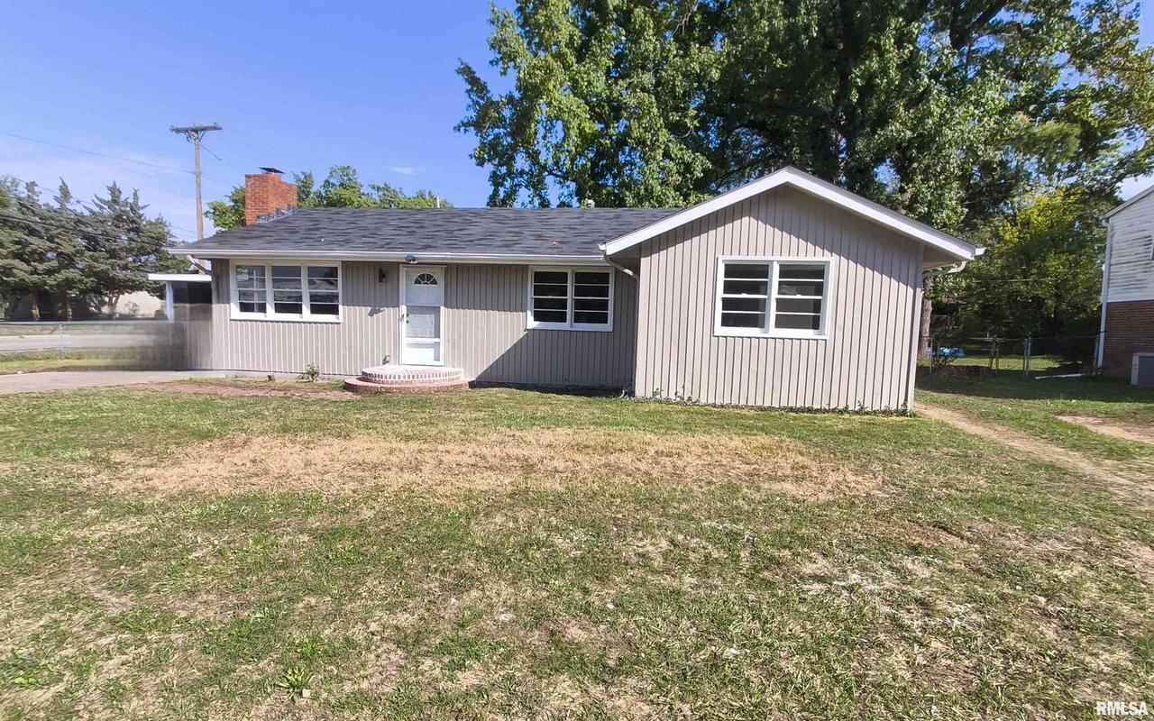 101 S Glenview Dr., Carbondale, IL 62901