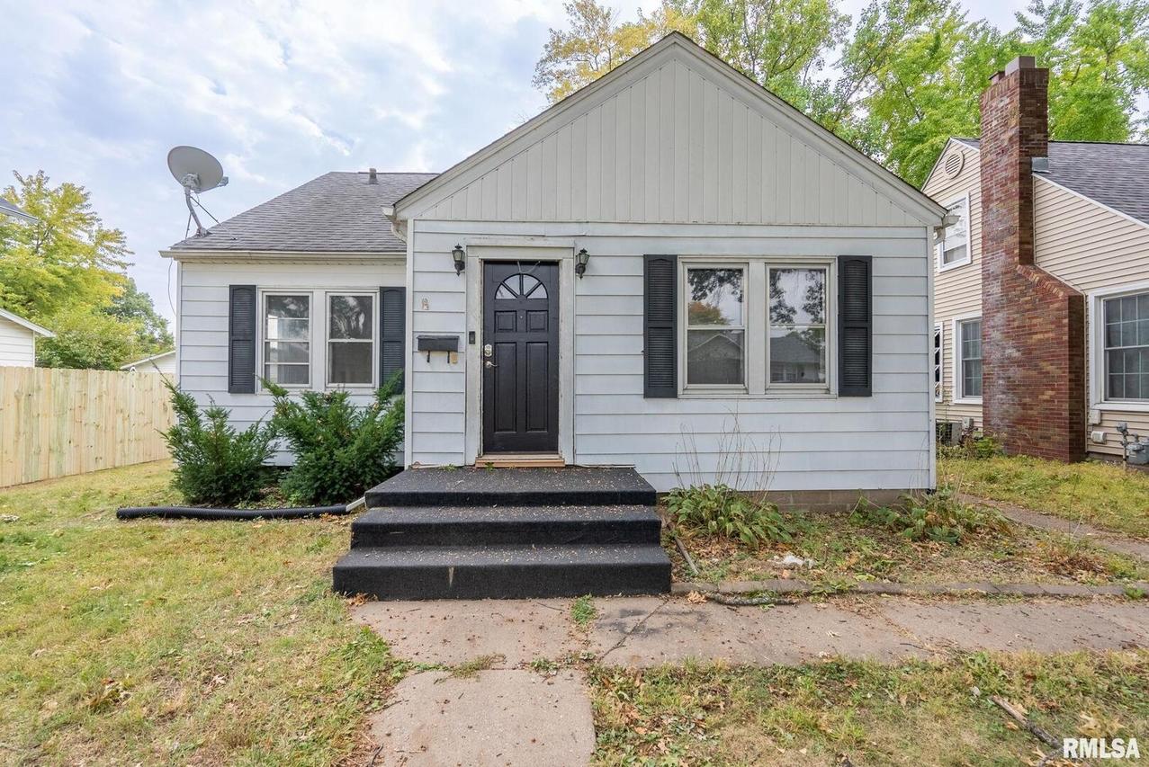 542 21st Ave Ave., Rockisland, IL 61265