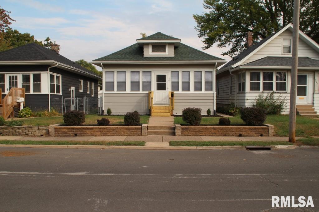 1525 25th St., Rock Island, IL 61201
