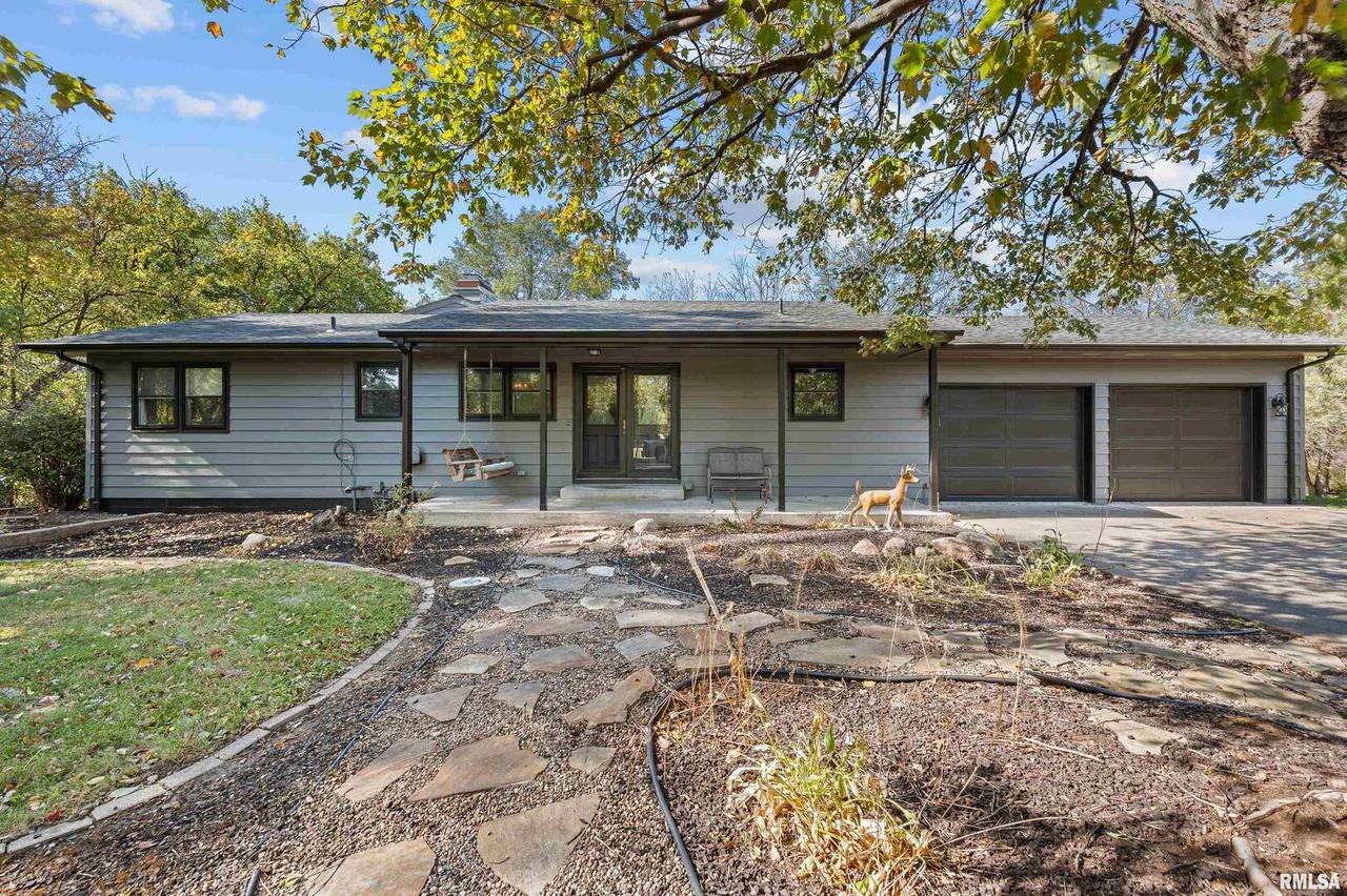 13 Deer Run Rd., Orion, IL 61273