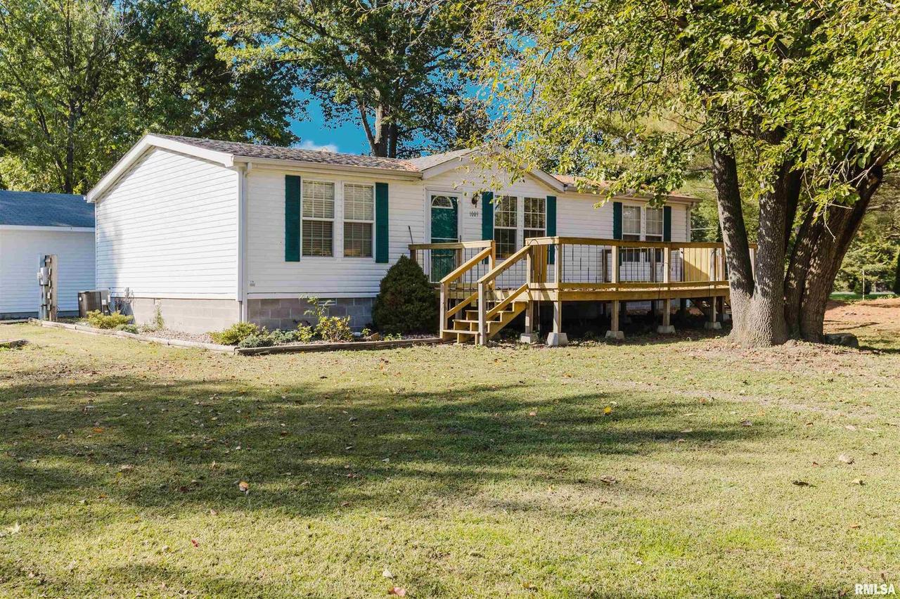 1009 N Mayor Caliper Dr., Colp, IL 62921