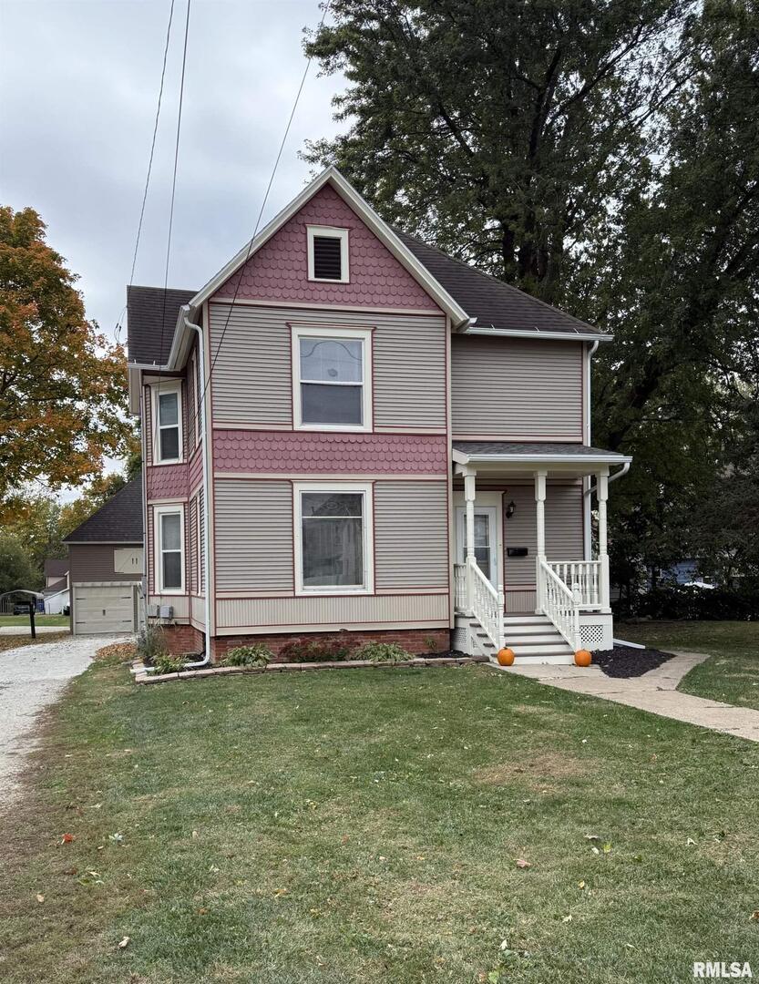 509 E 2nd St., Kewanee, IL 61443