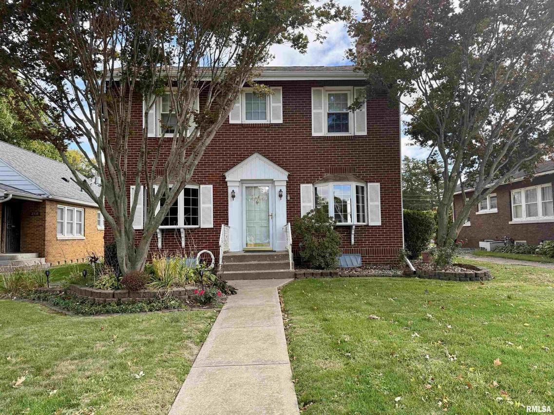 2340 7th St., East Moline, IL 61244