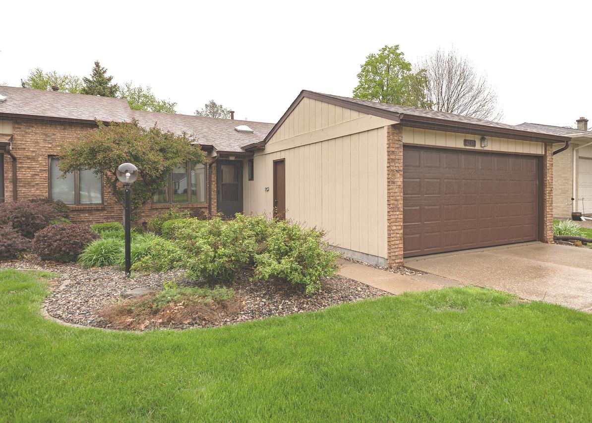 4237 26th Ave. #1, Moline, IL 61265