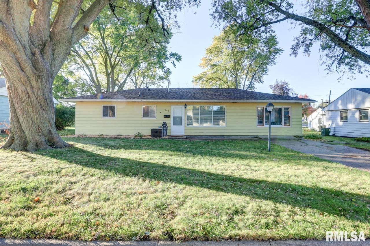 807 W 18th St., Sterling, IL 61081