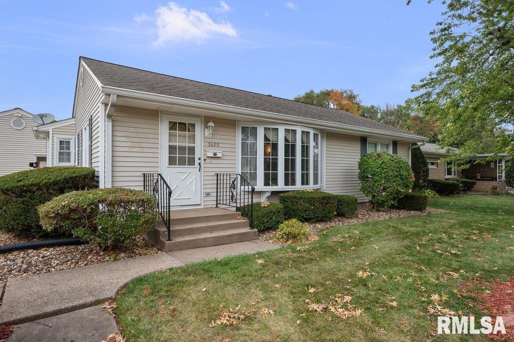 5325 28th Ave., Moline, IL