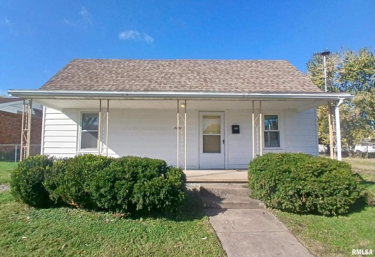 1101 S 16th St., Herrin, IL 62948