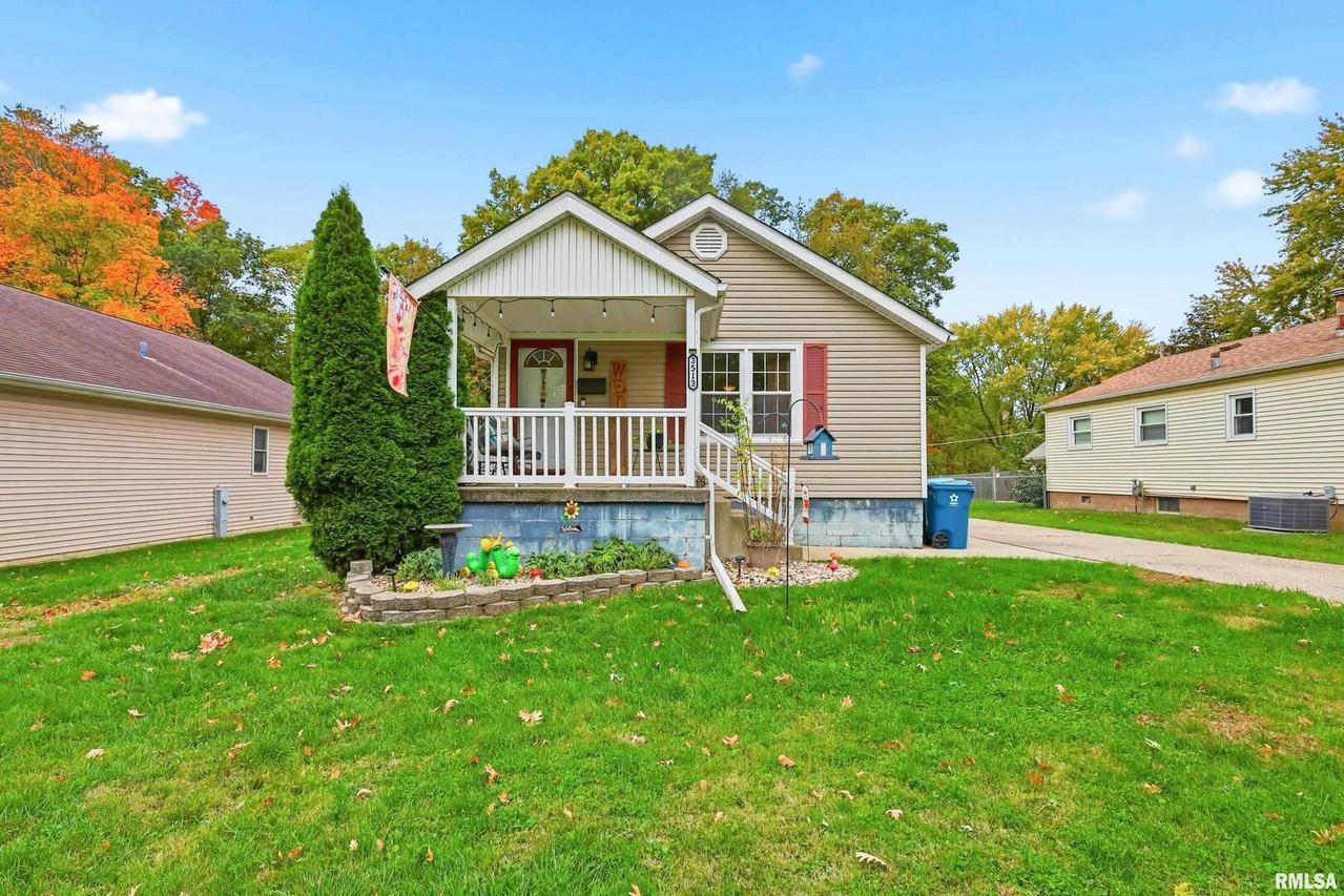 3513 2nd St., East Moline, IL 61244