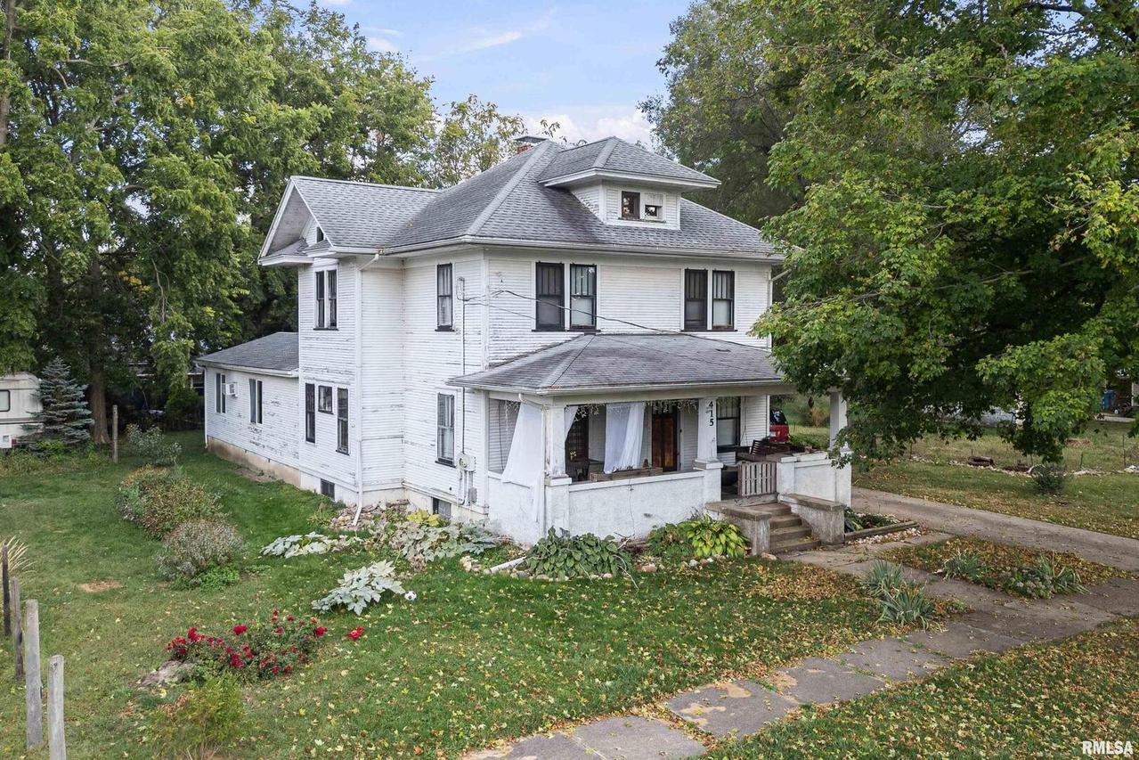 415 SW 4th Ave., Galva, IL 61434