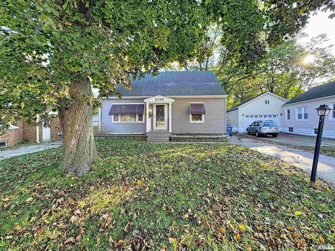 2130 10th St., East Moline, IL