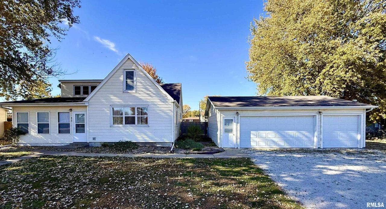 815 1st St., Colona, IL 61241