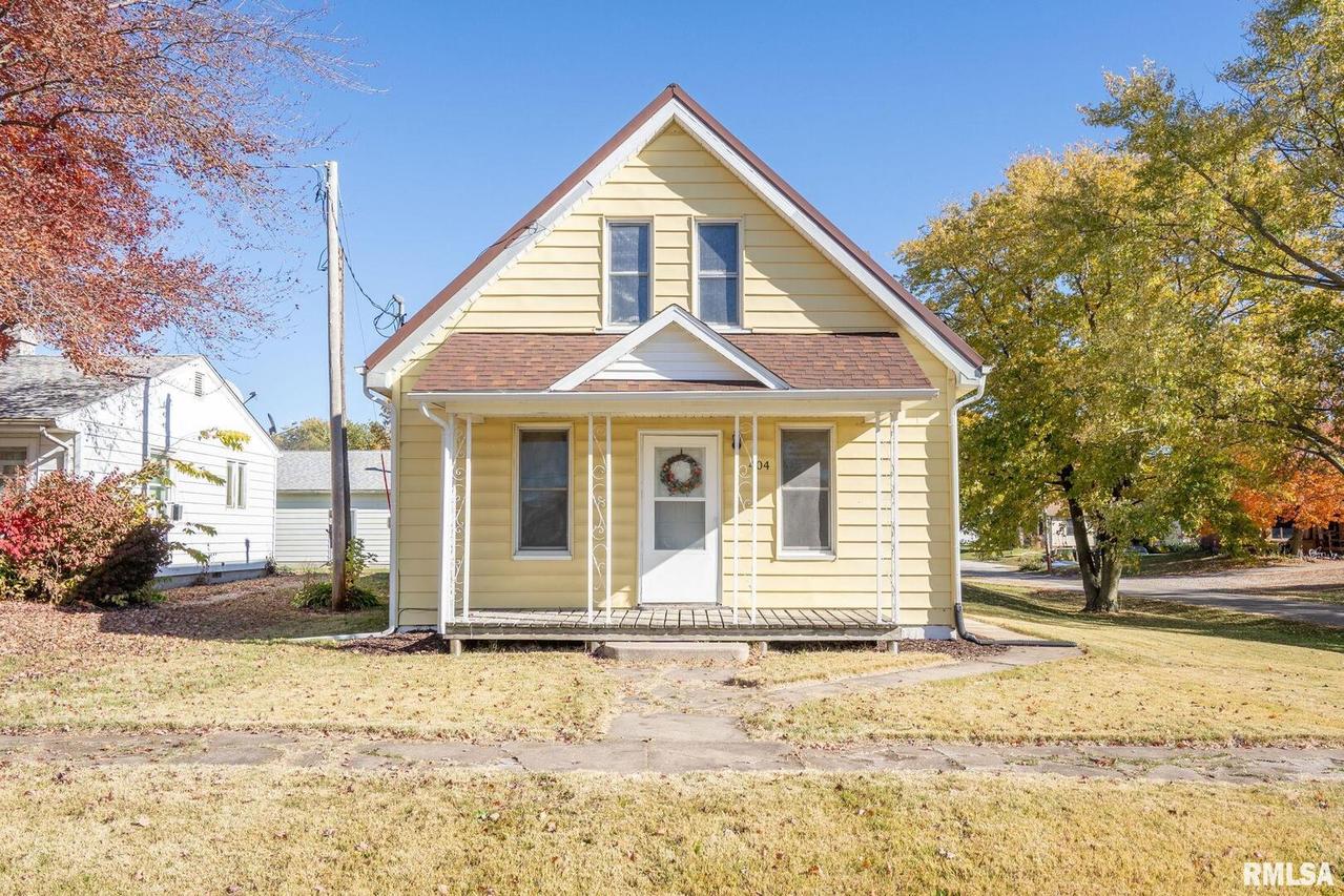 404 4th Ave., Sherrard, IL 61281