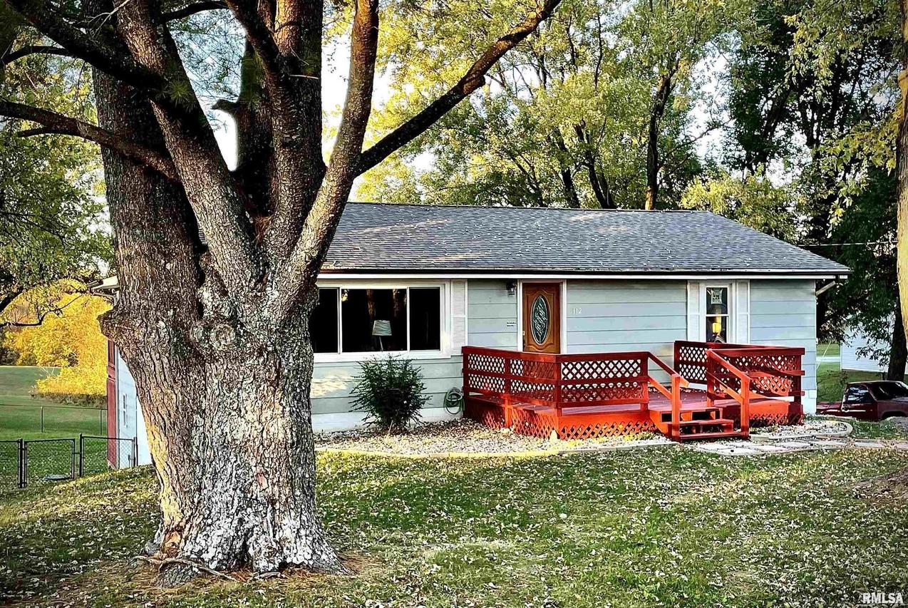 112 Hillcrest Dr., Goreville, IL 62939