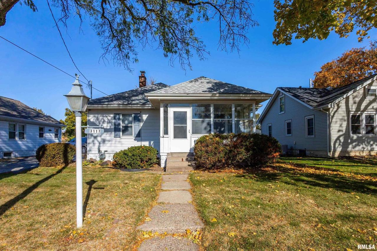 3117 25th Ave., Rock Island, IL 61201