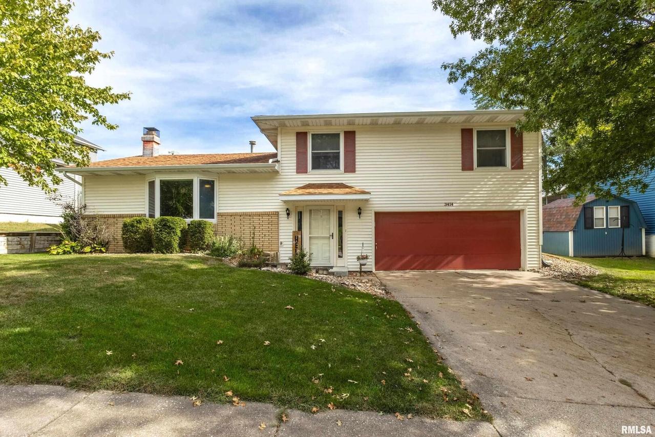 3414 14th St., Moline, IL 61265