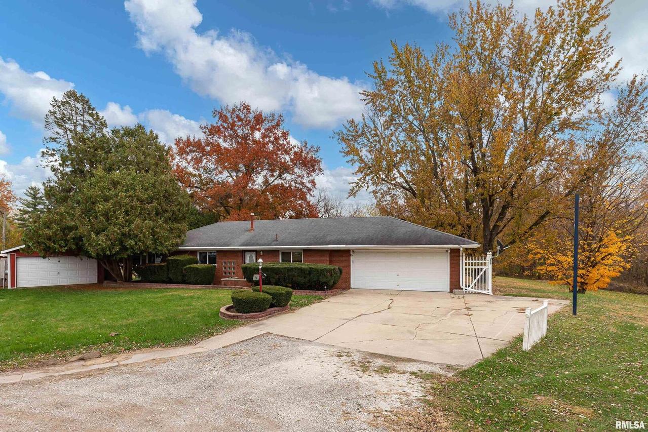 4 Maple Ct., Colona, IL 61241