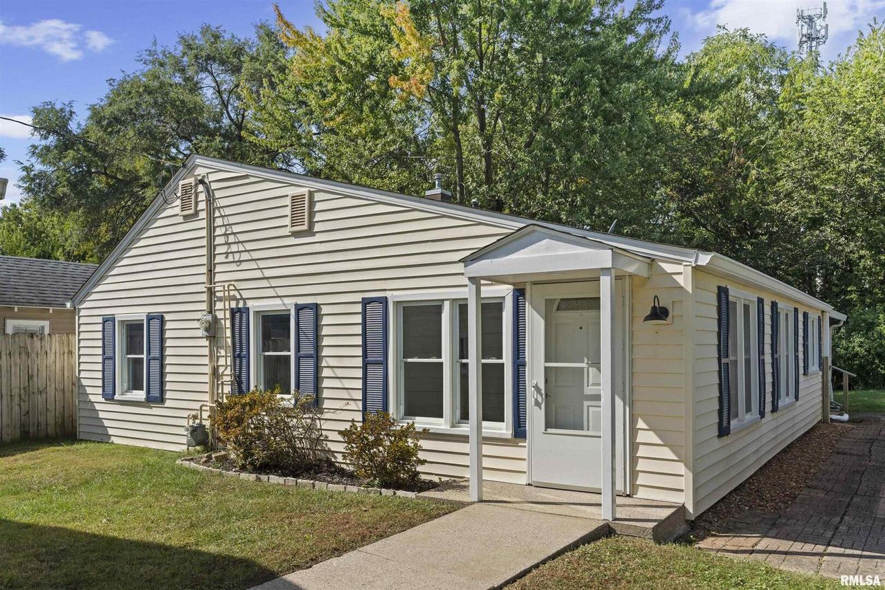 1501 43rd St., Moline, IL 61265