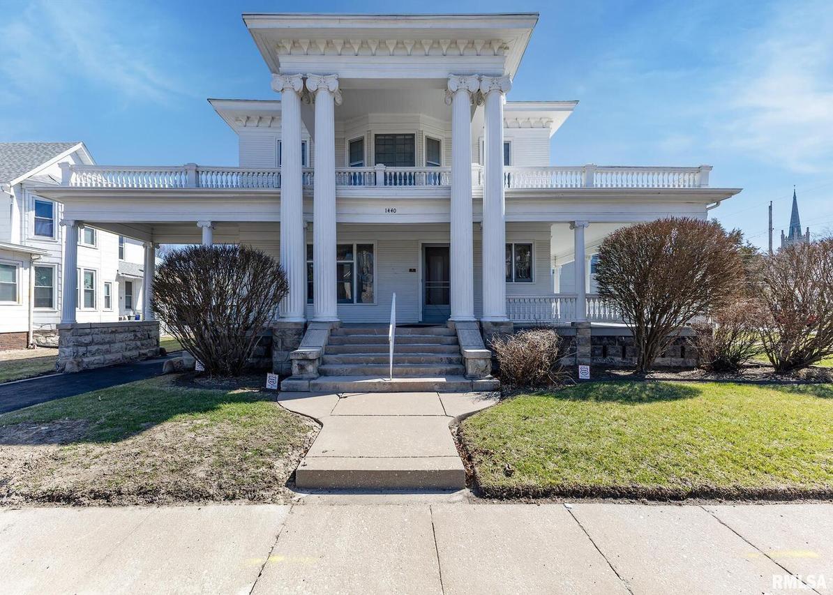 1440 12th St., Moline, IL 61265