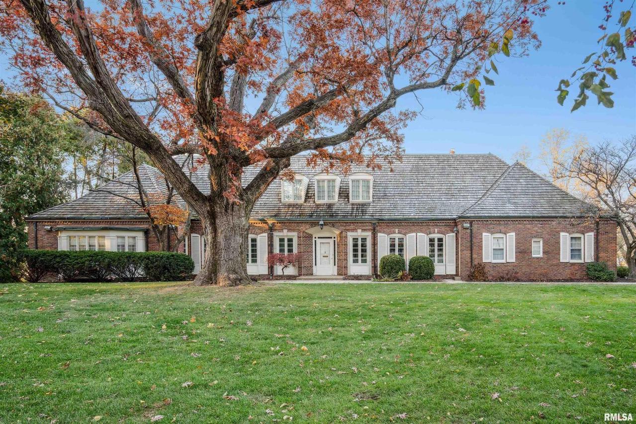 500 54th St. #A, Moline, IL 61265