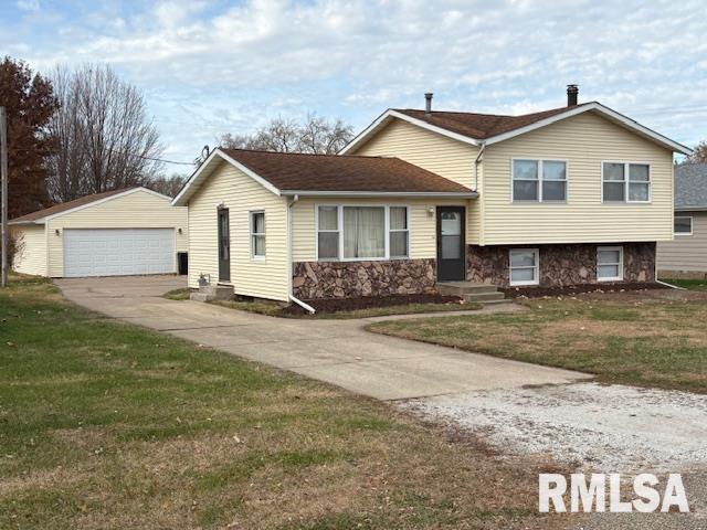 703 2nd St., Colona, IL 61241