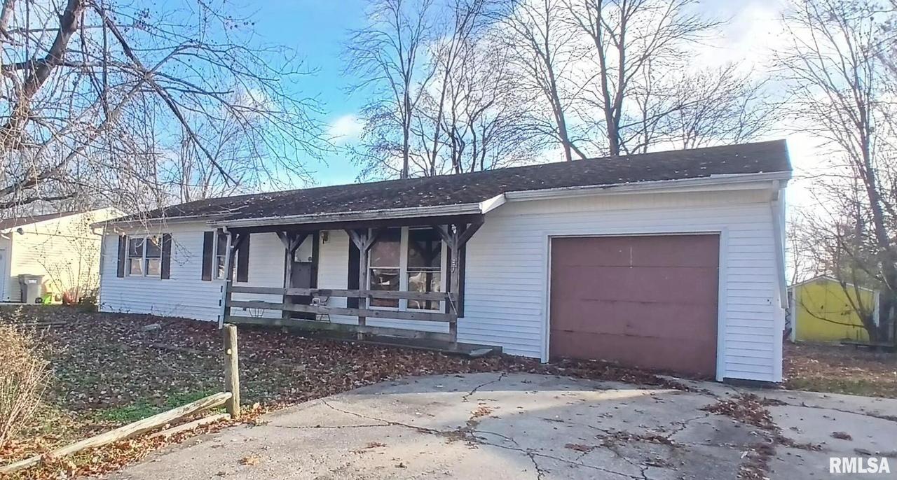 1105 Bradley Ln., Carterville, IL 62918