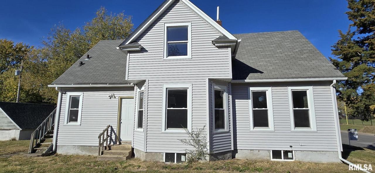 1600 9th St., Rock Island, IL 61201