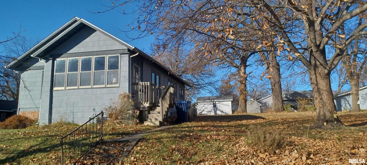 1208 Pine St., Kewanee, IL 61443