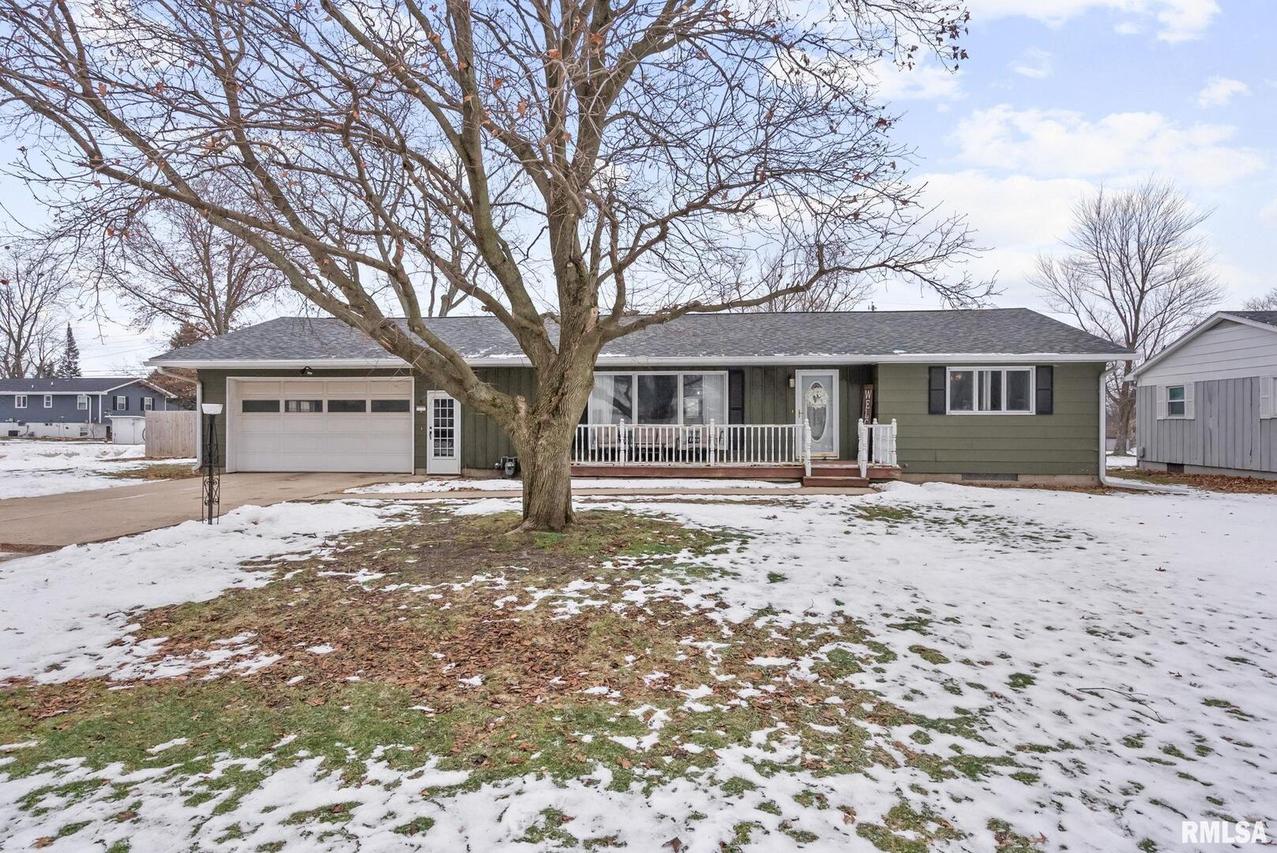 301 N Washington St., Atkinson, IL 61235