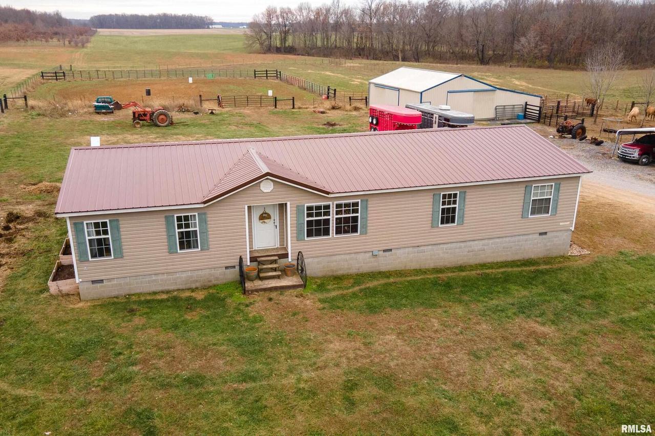 3996 Belgium Rd., Mulkeytown, IL 62865